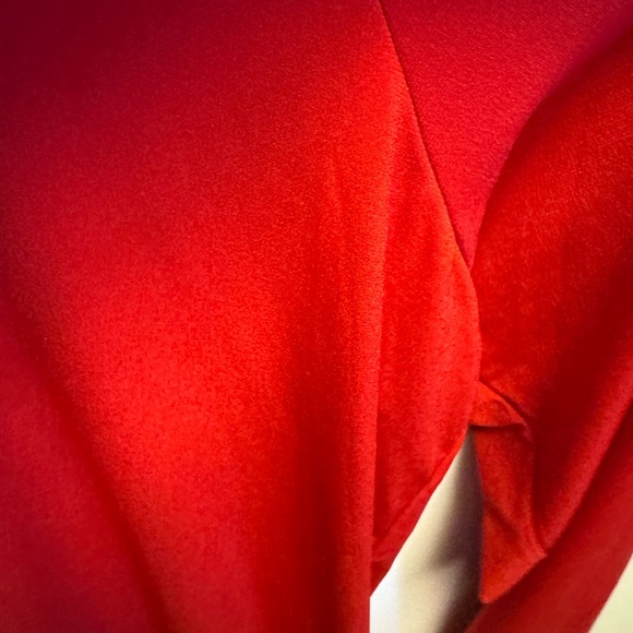 Liz Claiborne Vibrant Red Blouse - Picture 5 of 7